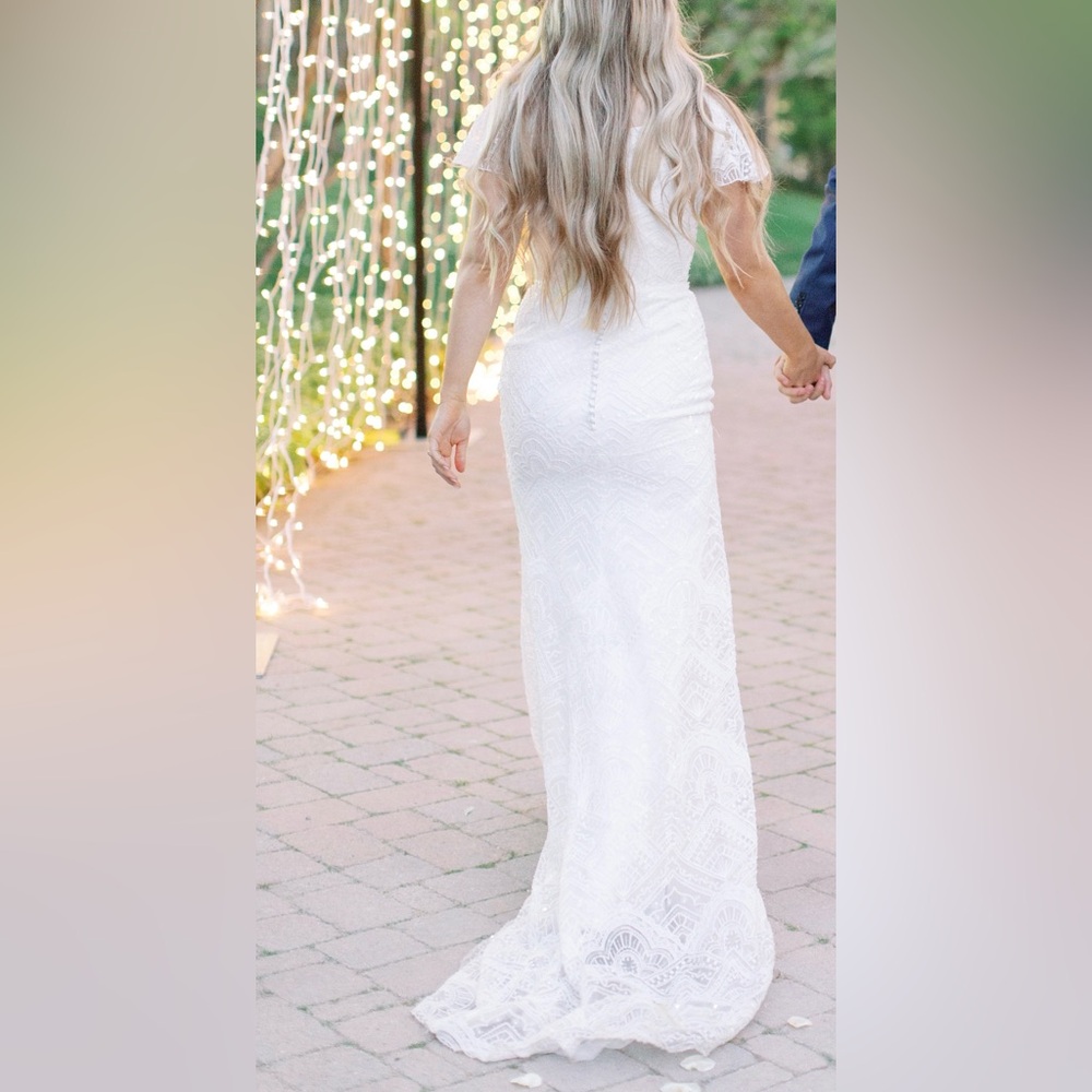 Lis Simon - custom beaded lace wedding gown - Picture 8 of 8